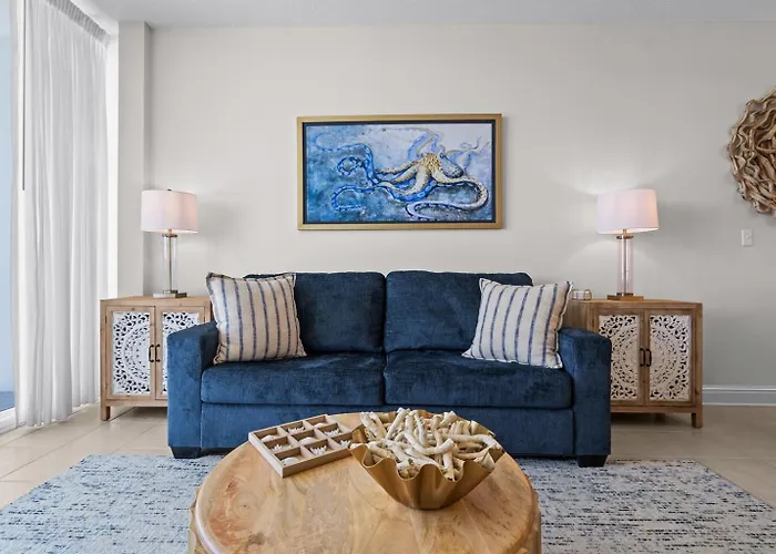 Apartment 2 Bedroom Lighthouse W Bunk , 3 Pools! Direct Beachfront Free Daily Activities *