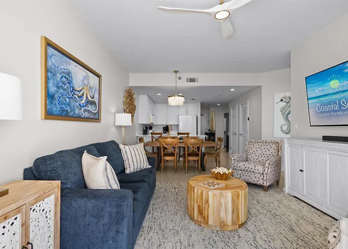 Apartment 2 Bedroom Lighthouse W Bunk , 3 Pools! Direct Beachfront Free Daily Activities *