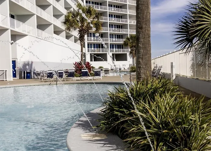 Apartment 2 Bedroom Lighthouse W Bunk , 3 Pools! Direct Beachfront Free Daily Activities Gulf Shores