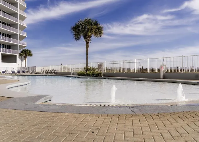 2 Bedroom Lighthouse W Bunk , 3 Pools! Direct Beachfront Free Daily Activities