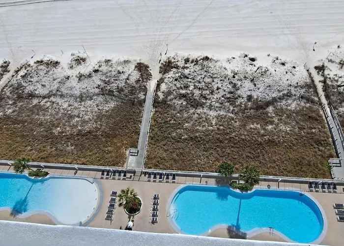 2 Bedroom Lighthouse W Bunk , 3 Pools! Direct Beachfront Free Daily Activities Apartment *